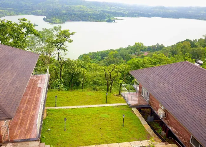 Bougain Villa Resort Park By DreamVilla